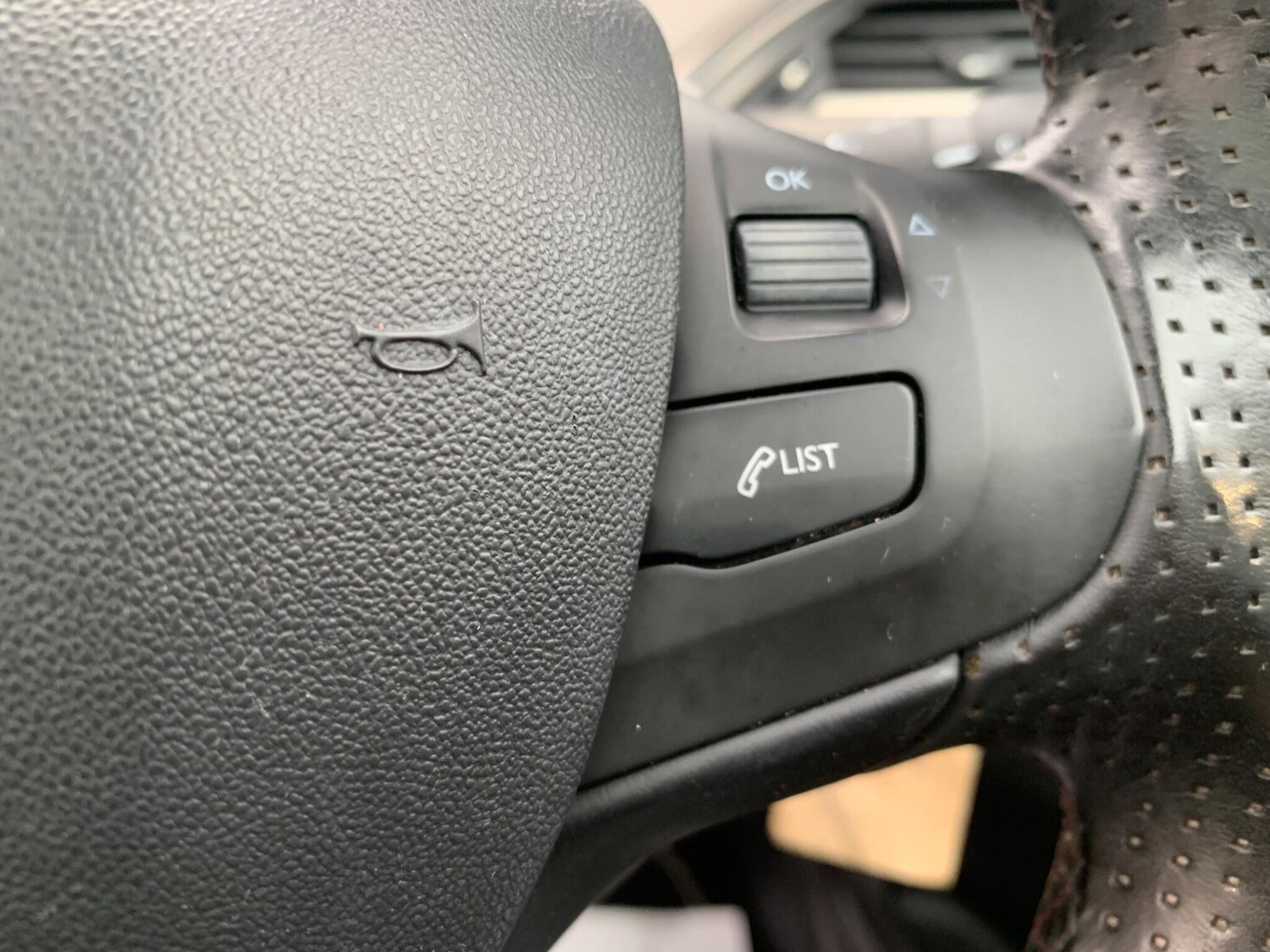 Used Peugeot 208 2013 for sale - 76866073: Photo 35