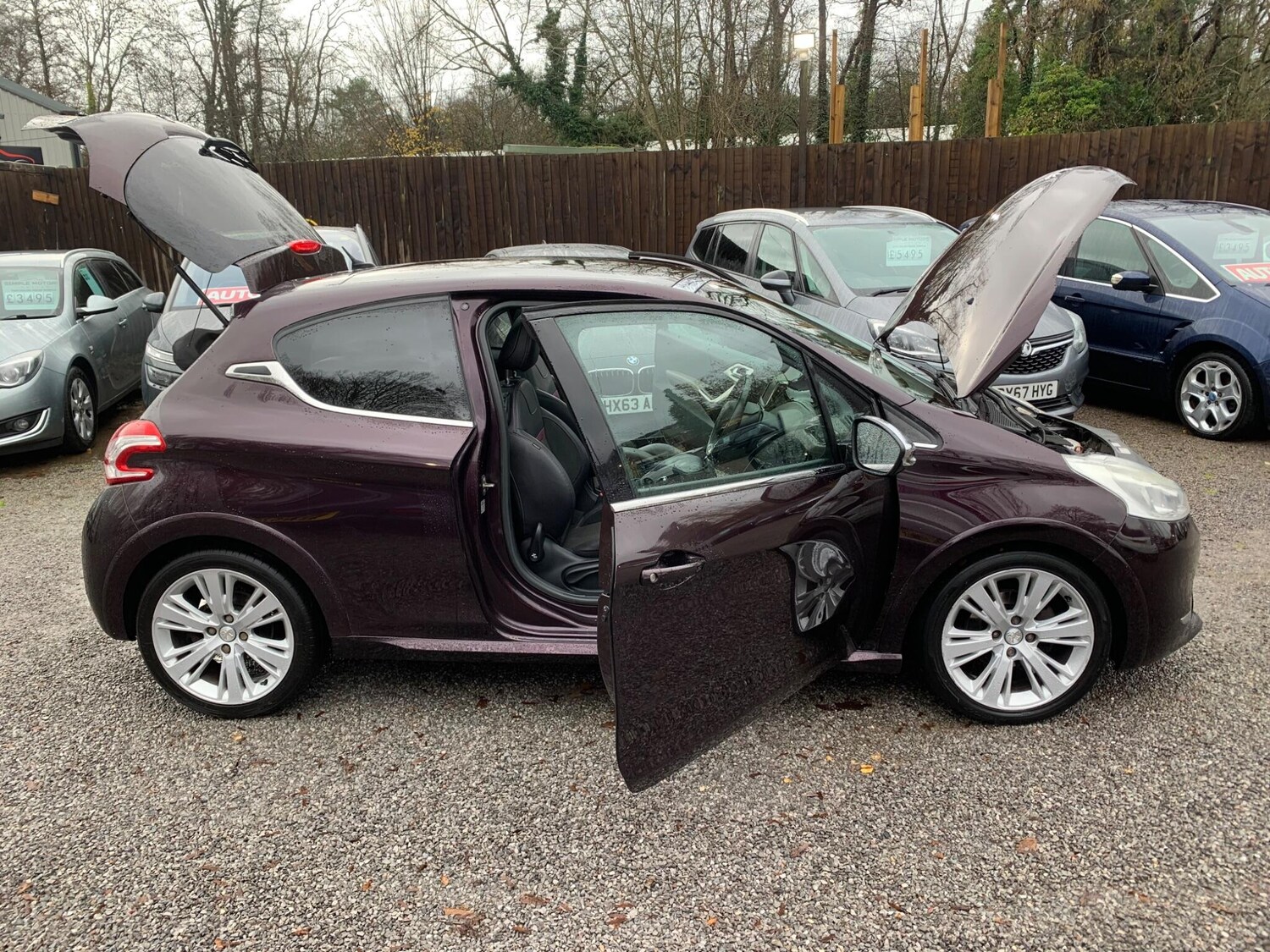 Used Peugeot 208 2013 for sale - 76866073: Photo 48