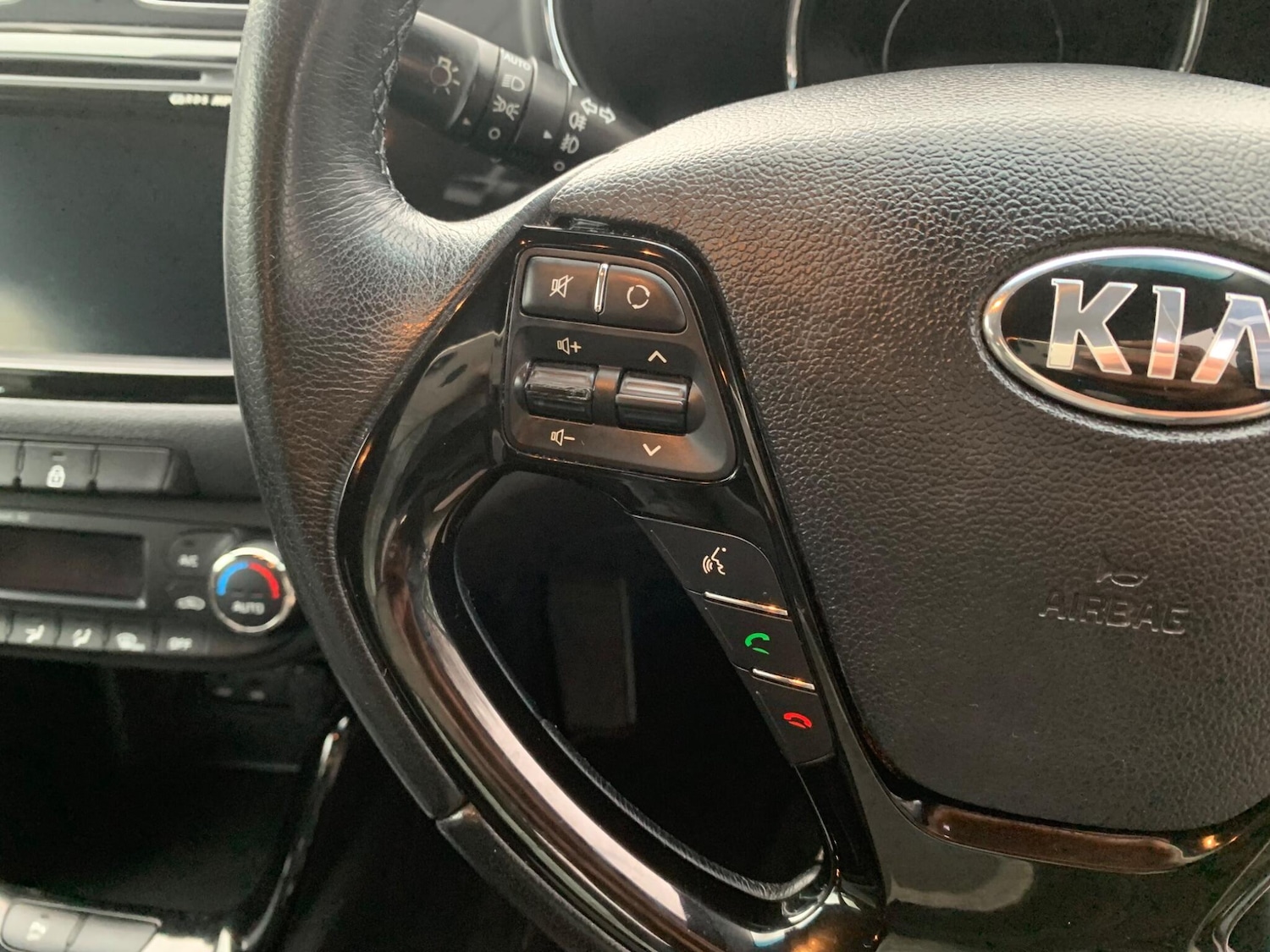 Used Kia Ceed 2015 for sale - 77305946: Photo 14