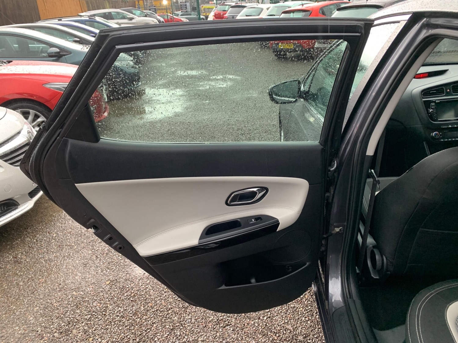 Used Kia Ceed 2015 for sale - 77305946: Photo 34