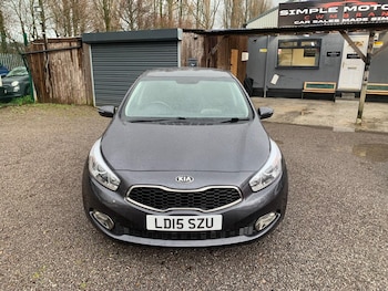 Used Kia Ceed 2015 for sale - 77305946: Photo