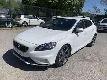 Used Volvo V40 2014 for sale - 78381690: Photo