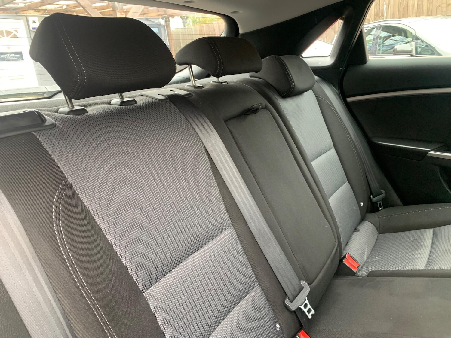 Used Hyundai i30 2015 for sale - 76499028: Photo 15