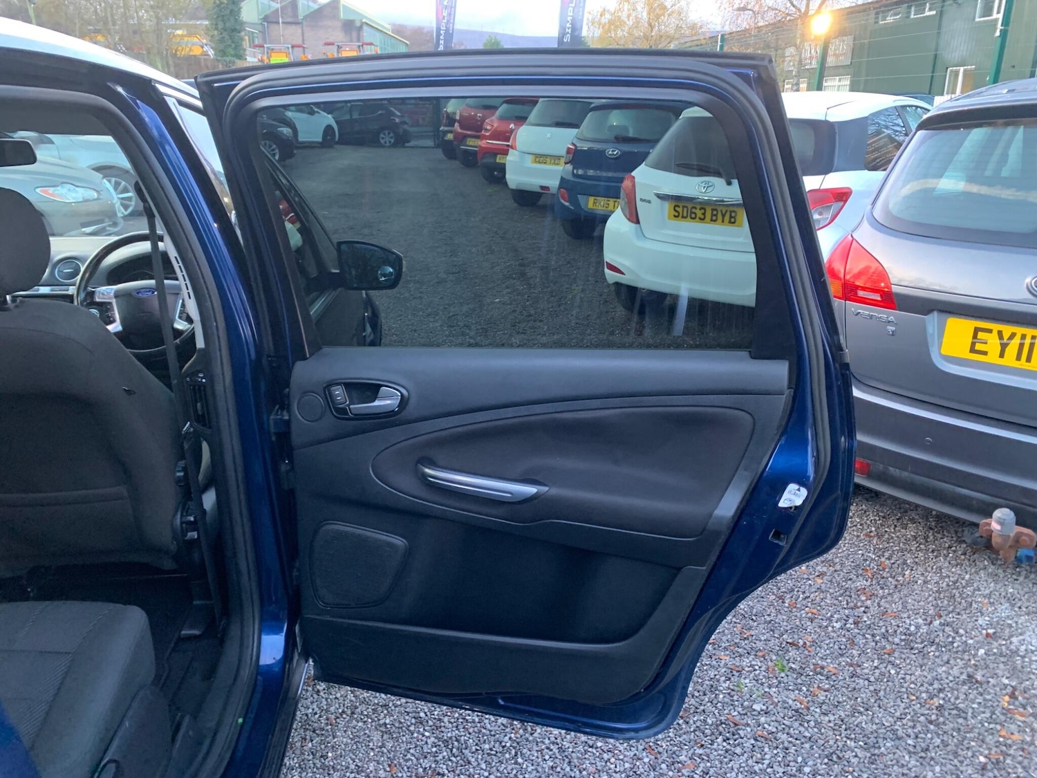 Used Ford S-Max 2011 for sale - 76801485: Photo 24