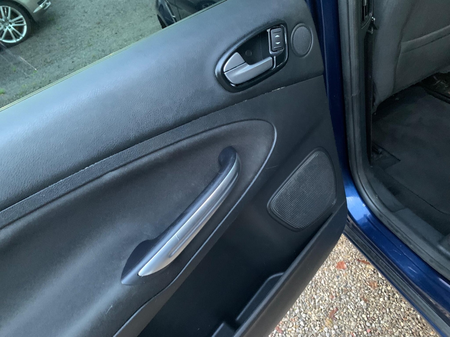 Used Ford S-Max 2011 for sale - 76801485: Photo 35