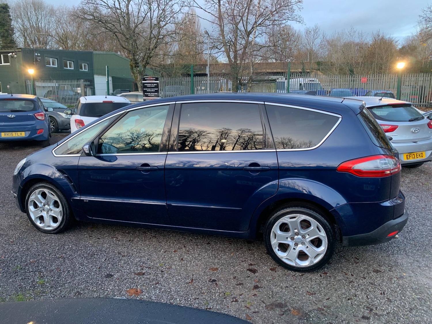 Used Ford S-Max 2011 for sale - 76801485: Photo 9