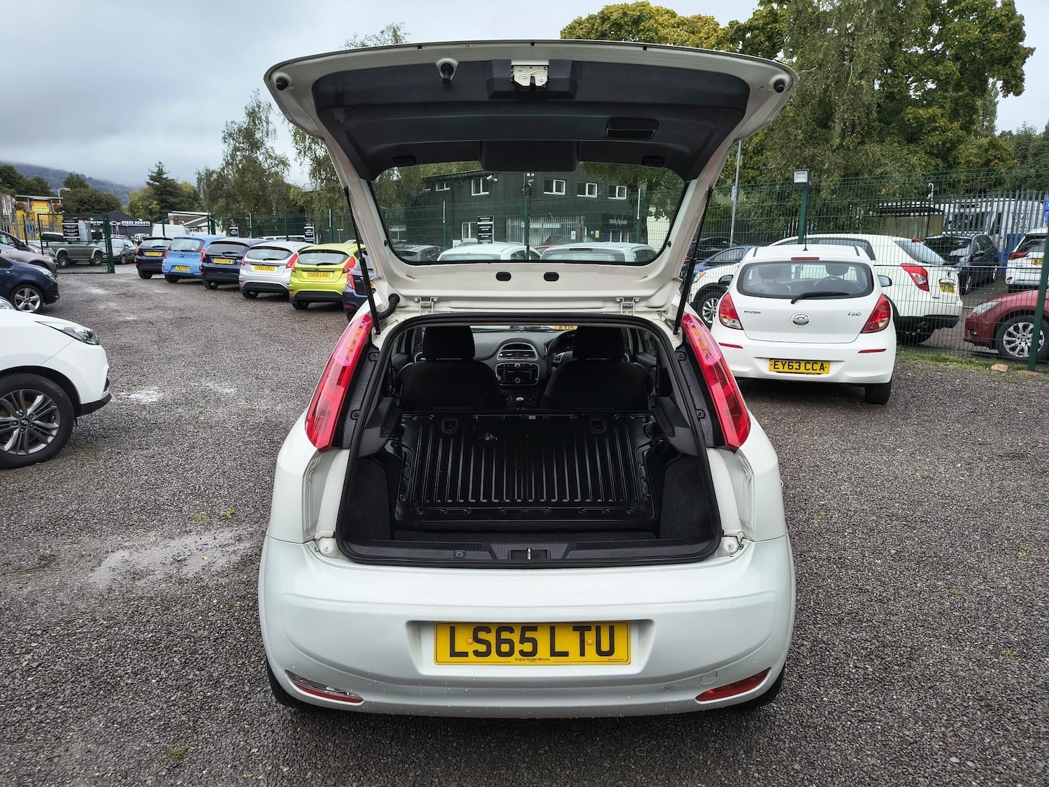 Vehicle 21
