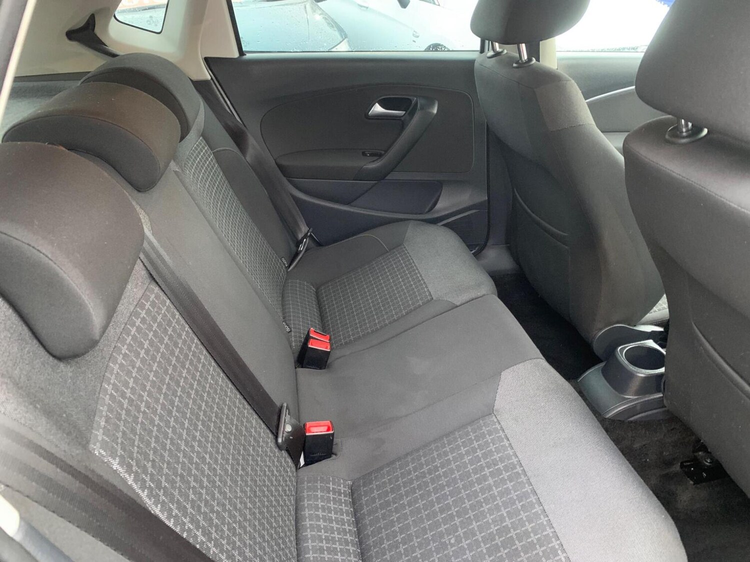 Used Volkswagen Polo 2015 for sale - 77591035: Photo 24