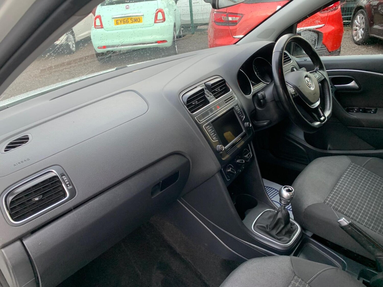 Used Volkswagen Polo 2015 for sale - 77591035: Photo 37