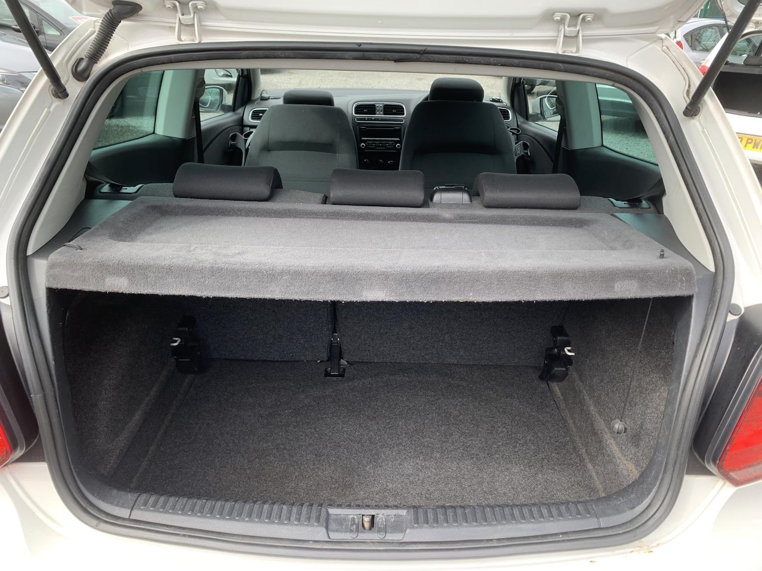 Used Volkswagen Polo 2012 for sale - 78028170: Photo 23