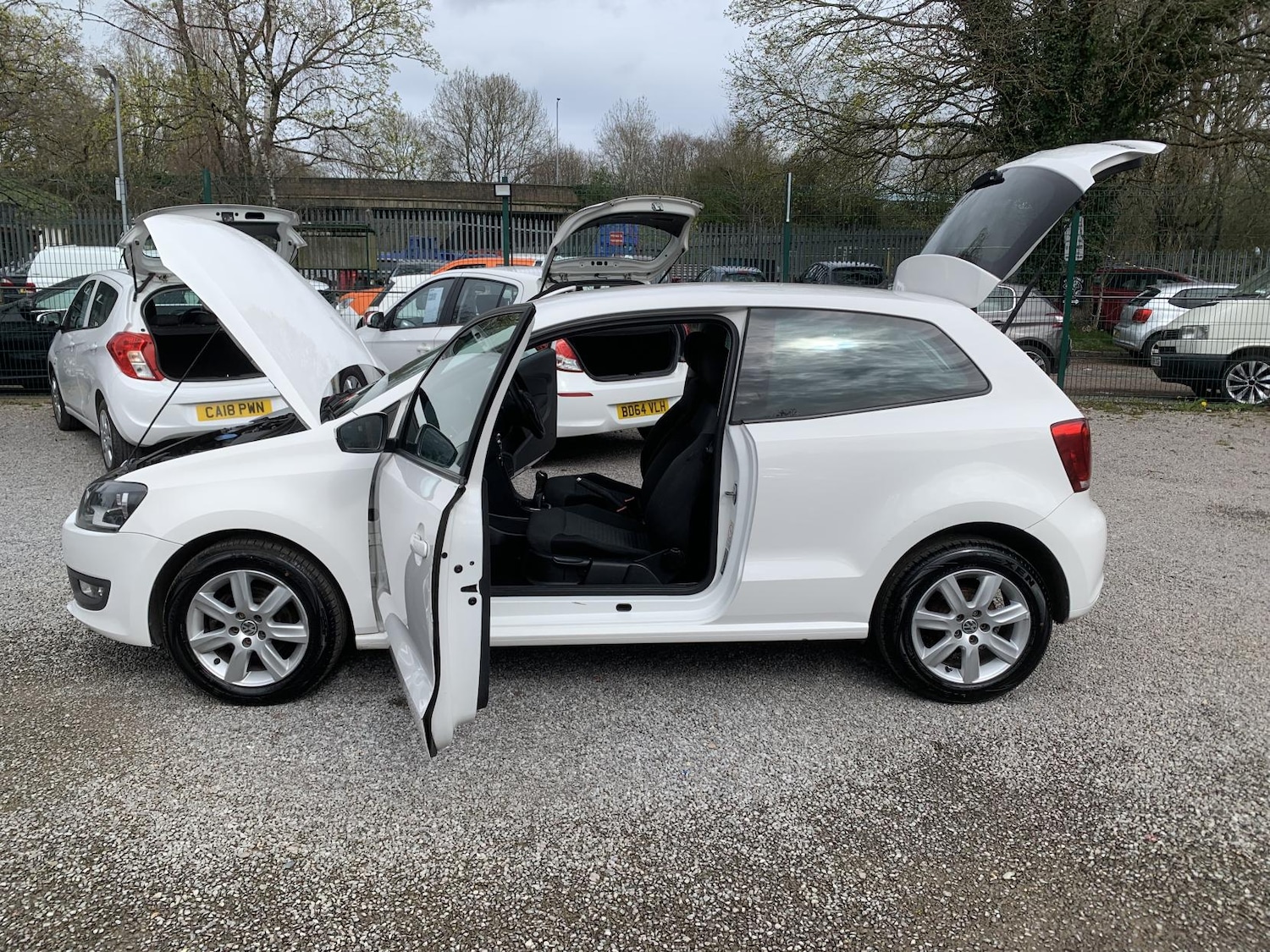 Used Volkswagen Polo 2012 for sale - 78028170: Photo 47