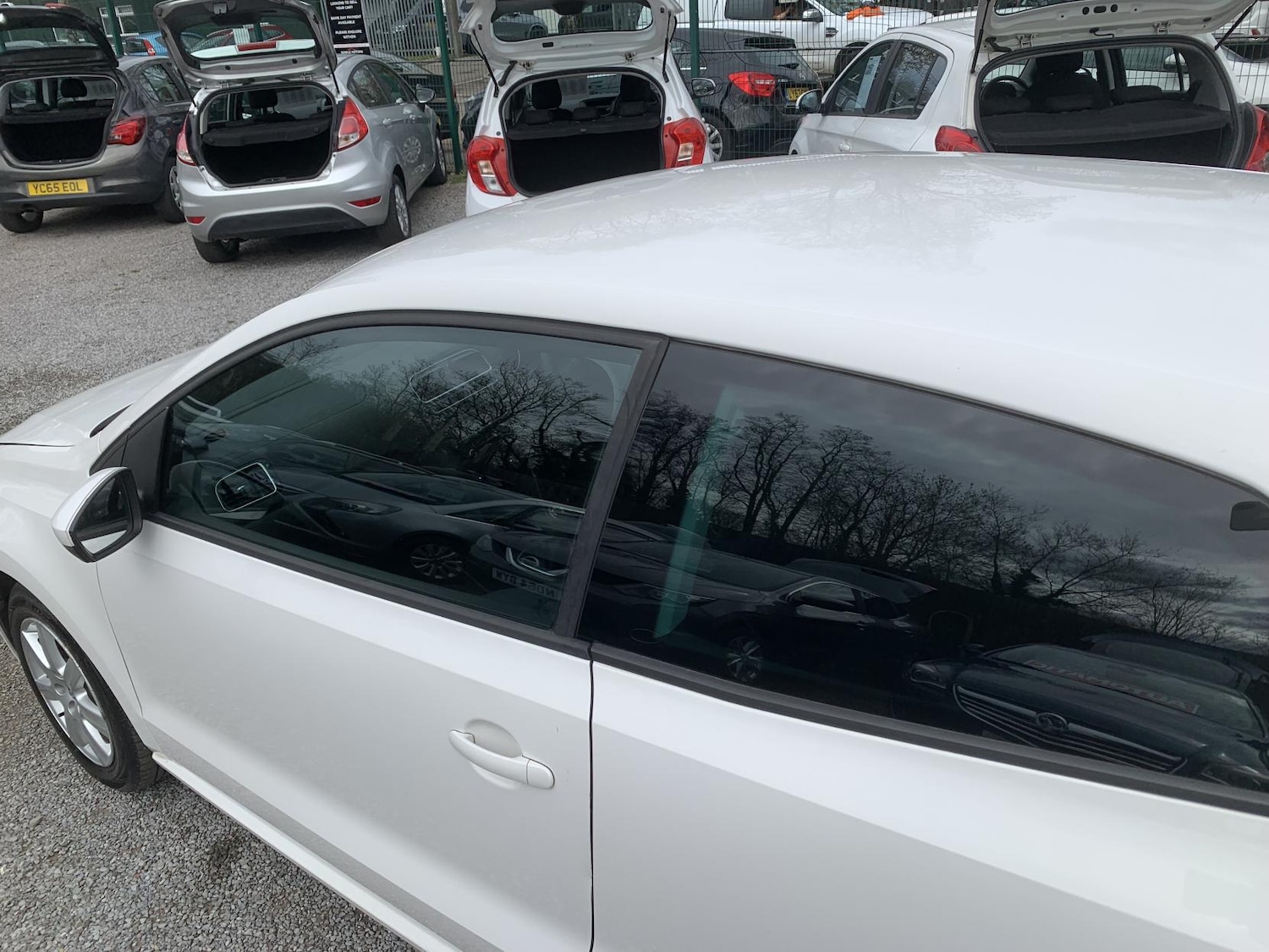 Used Volkswagen Polo 2012 for sale - 78028170: Photo 78