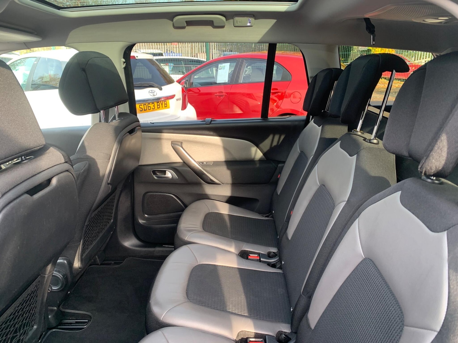 Used Citroen C4 Grand Picasso 2014 for sale - 76584576: Photo 28