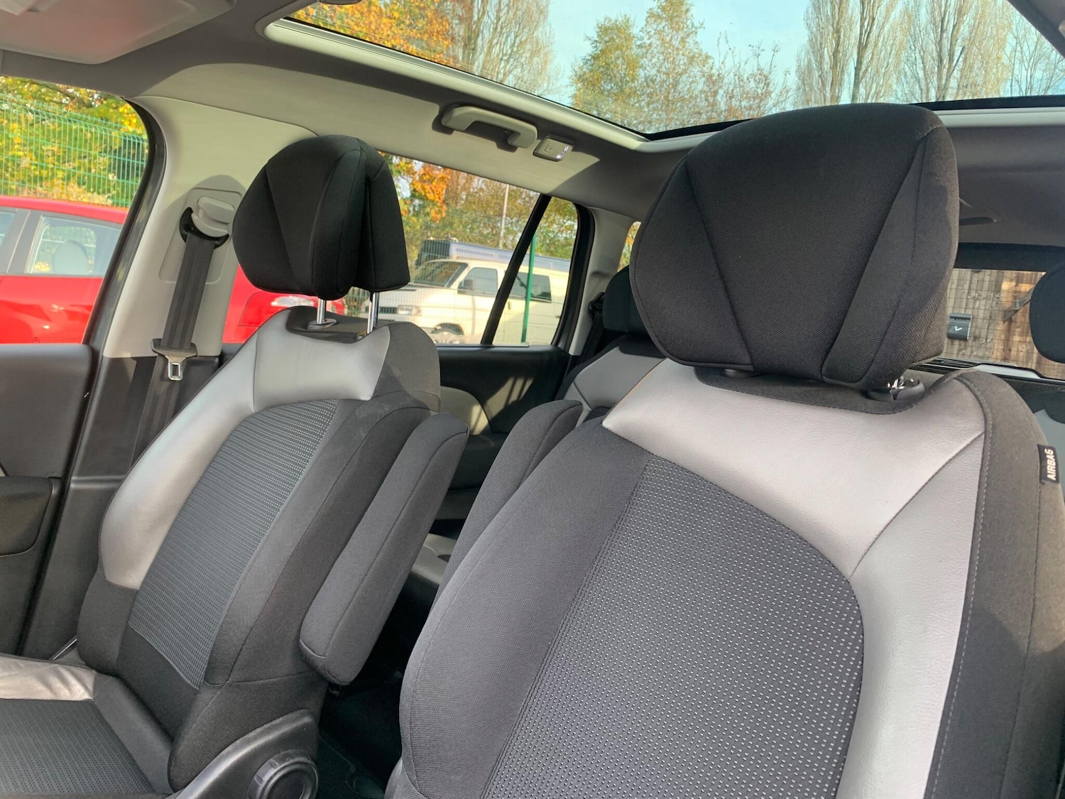 Used Citroen C4 Grand Picasso 2014 for sale - 76584576: Photo 33