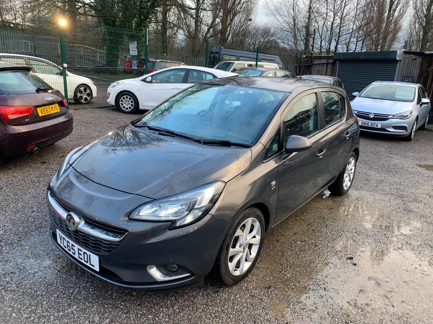 Used Vauxhall Corsa 2015 for sale - 77591054: Photo 2