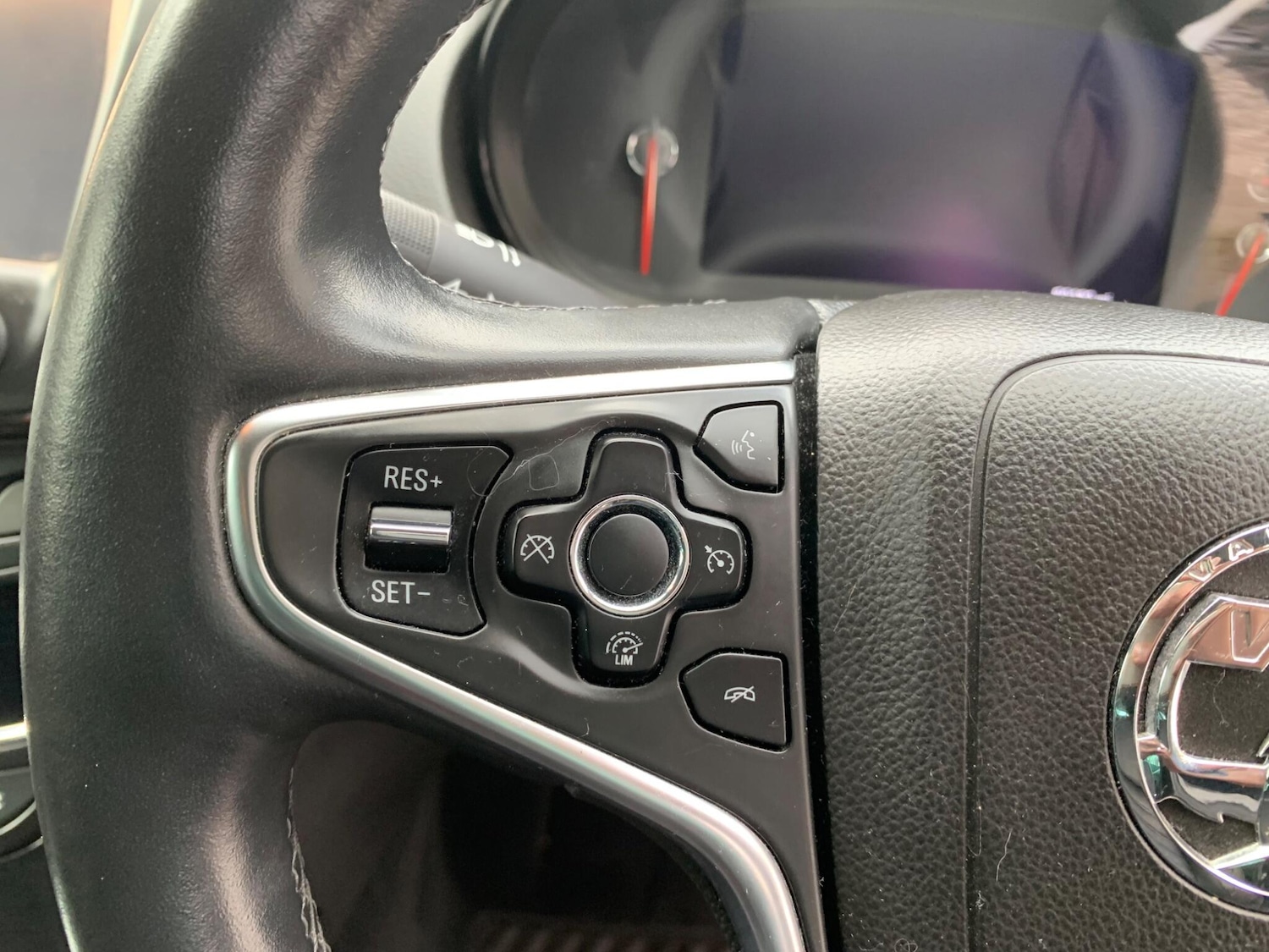 Used Vauxhall Insignia 2016 for sale - 77237625: Photo 14