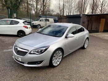 Used Vauxhall Insignia 2016 for sale - 77237625: Photo