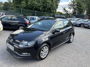 Used Volkswagen Polo 2015 for sale - 79383639: Photo