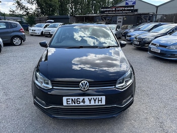 Used Volkswagen Polo 2015 for sale - 79383639: Photo