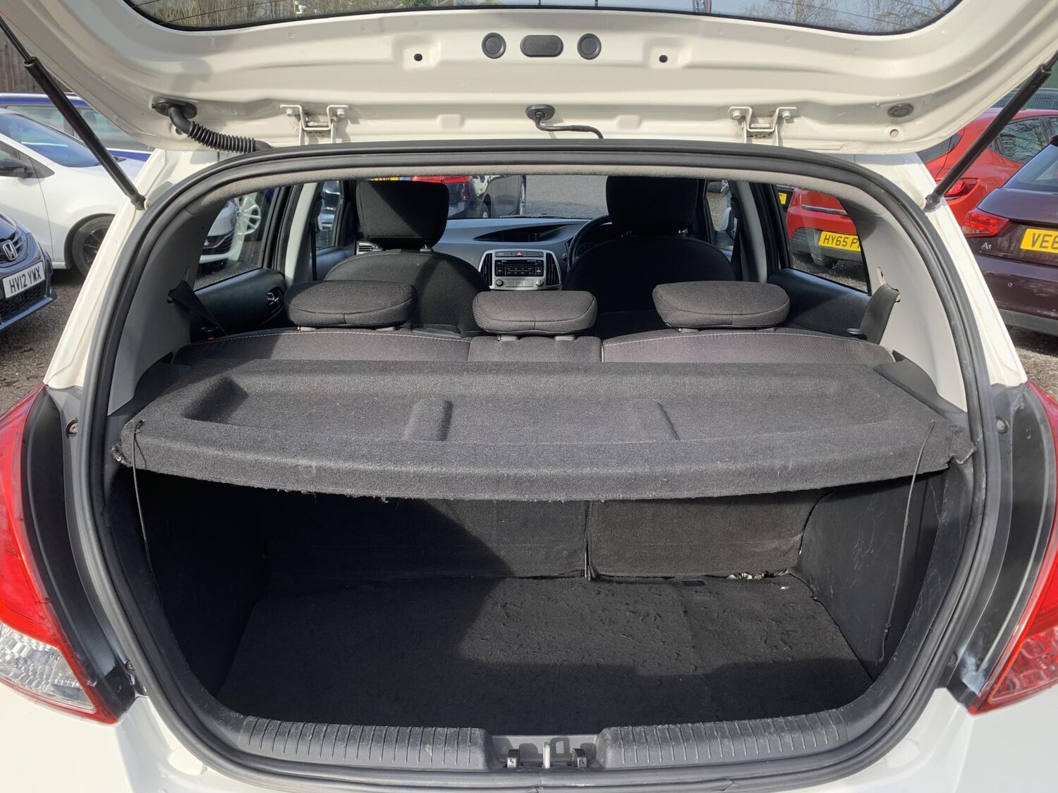 Used Hyundai i20 2014 for sale - 77630933: Photo 27