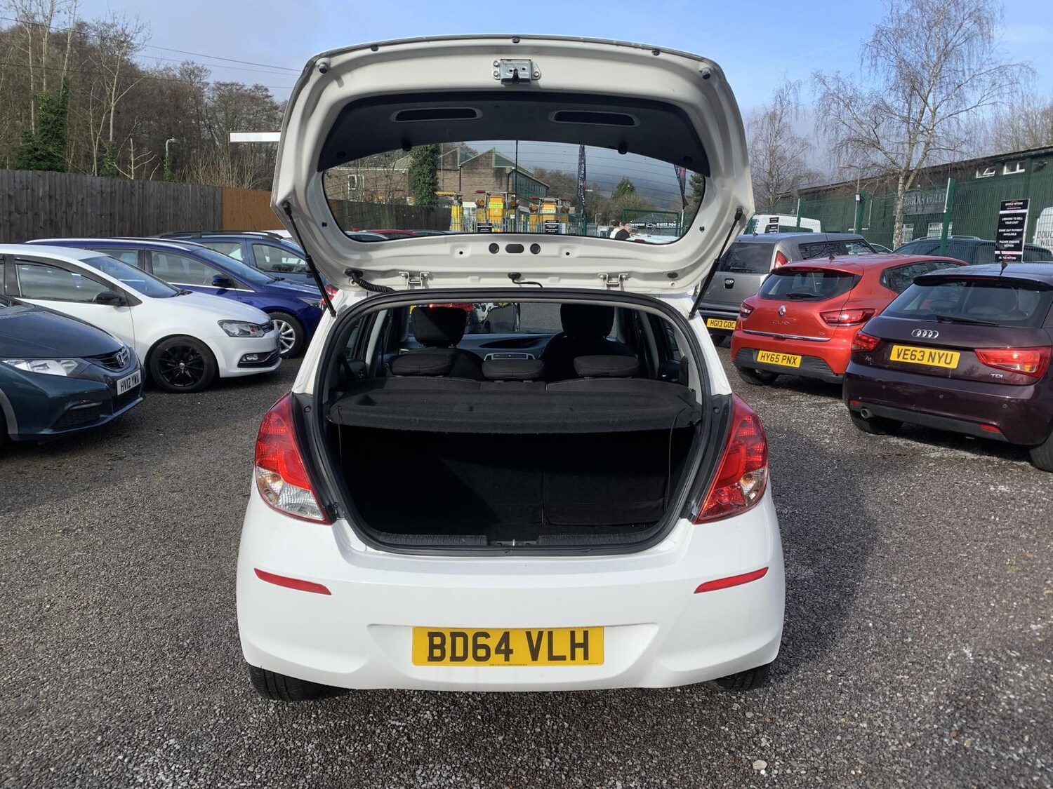 Used Hyundai i20 2014 for sale - 77630933: Photo 28