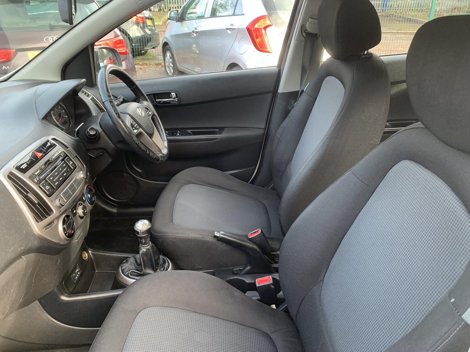 Used Hyundai i20 2014 for sale - 77630933: Photo 36