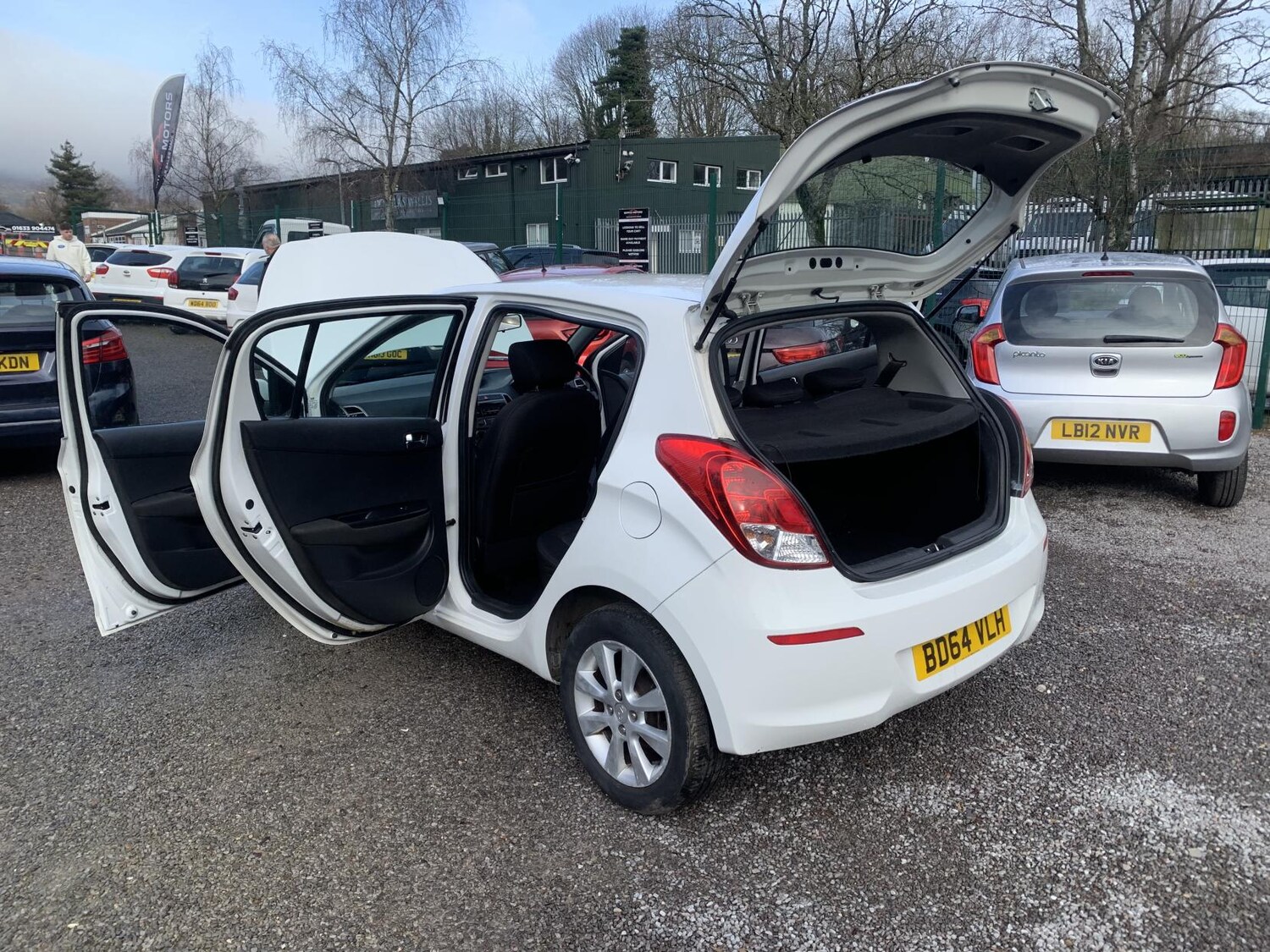 Used Hyundai i20 2014 for sale - 77630933: Photo 54