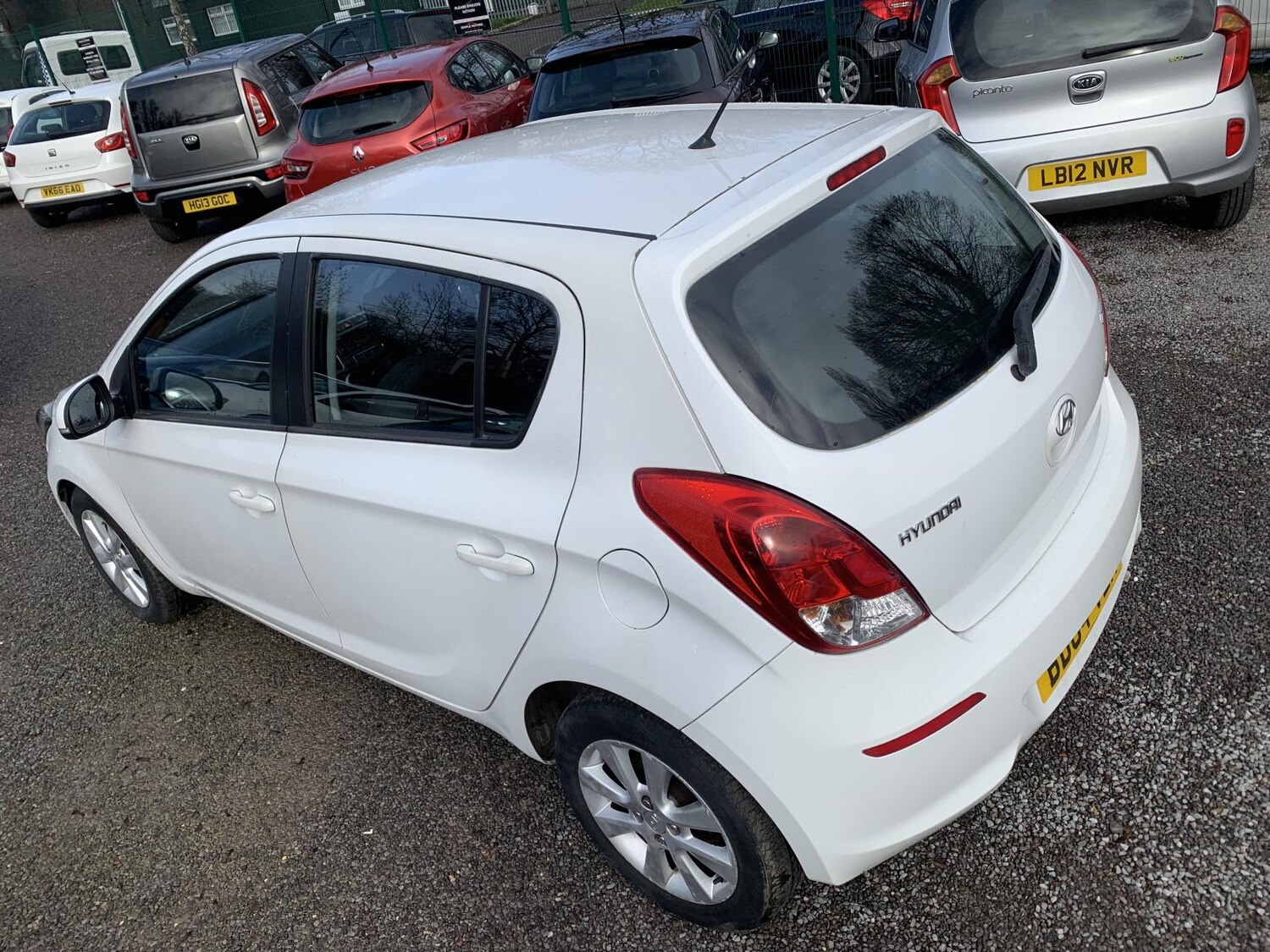 Used Hyundai i20 2014 for sale - 77630933: Photo 86