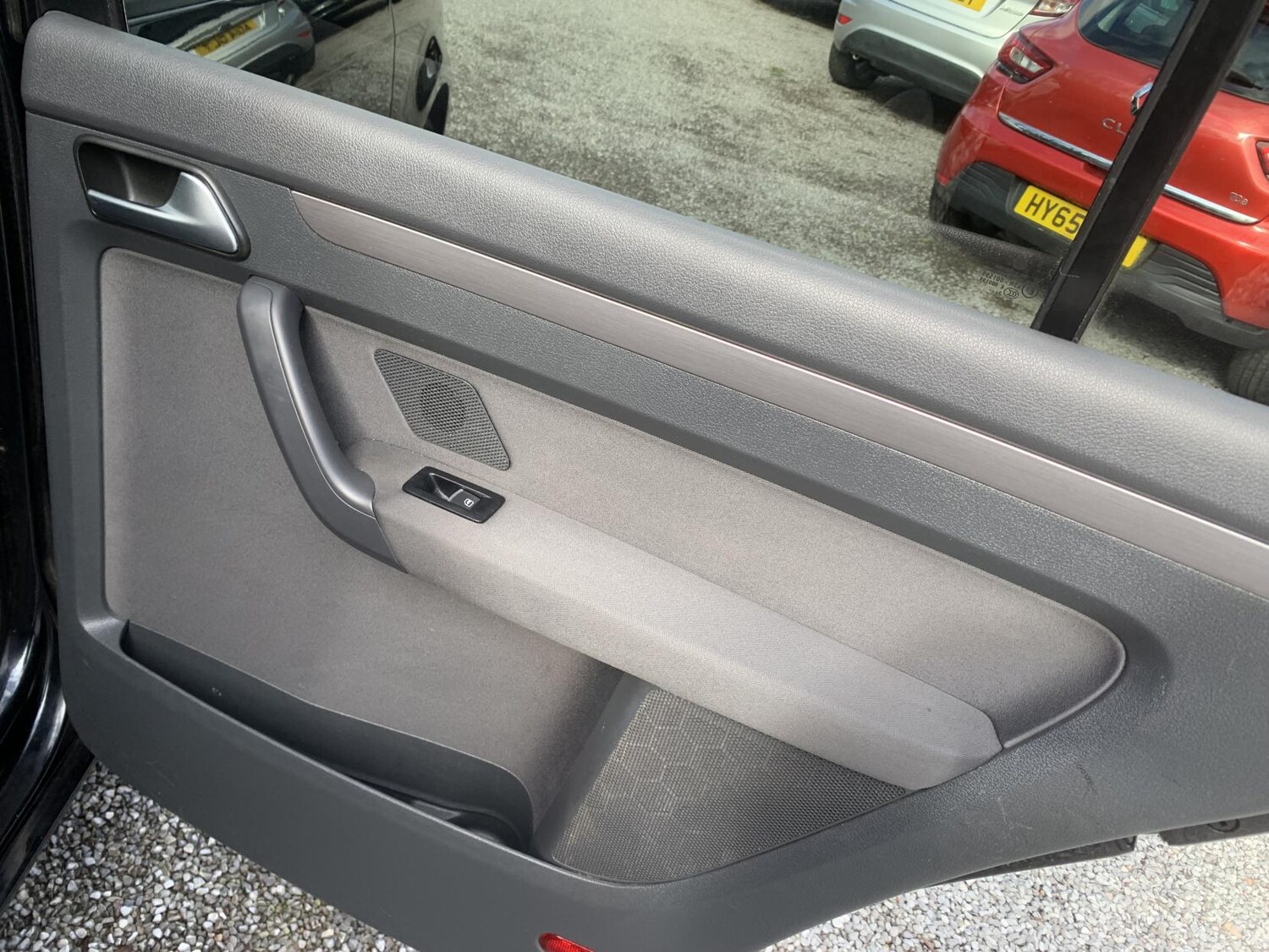 Used Volkswagen Touran 2014 for sale - 77822699: Photo 29