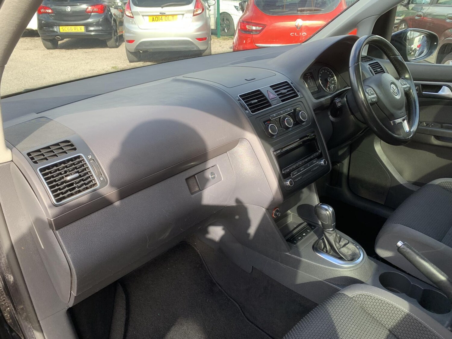 Used Volkswagen Touran 2014 for sale - 77822699: Photo 41