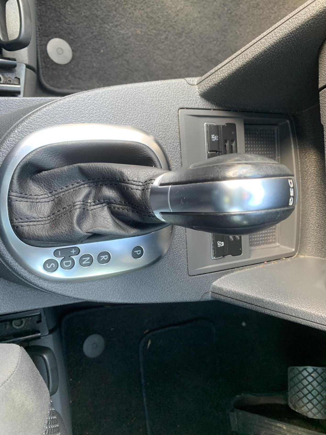 Used Volkswagen Touran 2014 for sale - 77822699: Photo 44