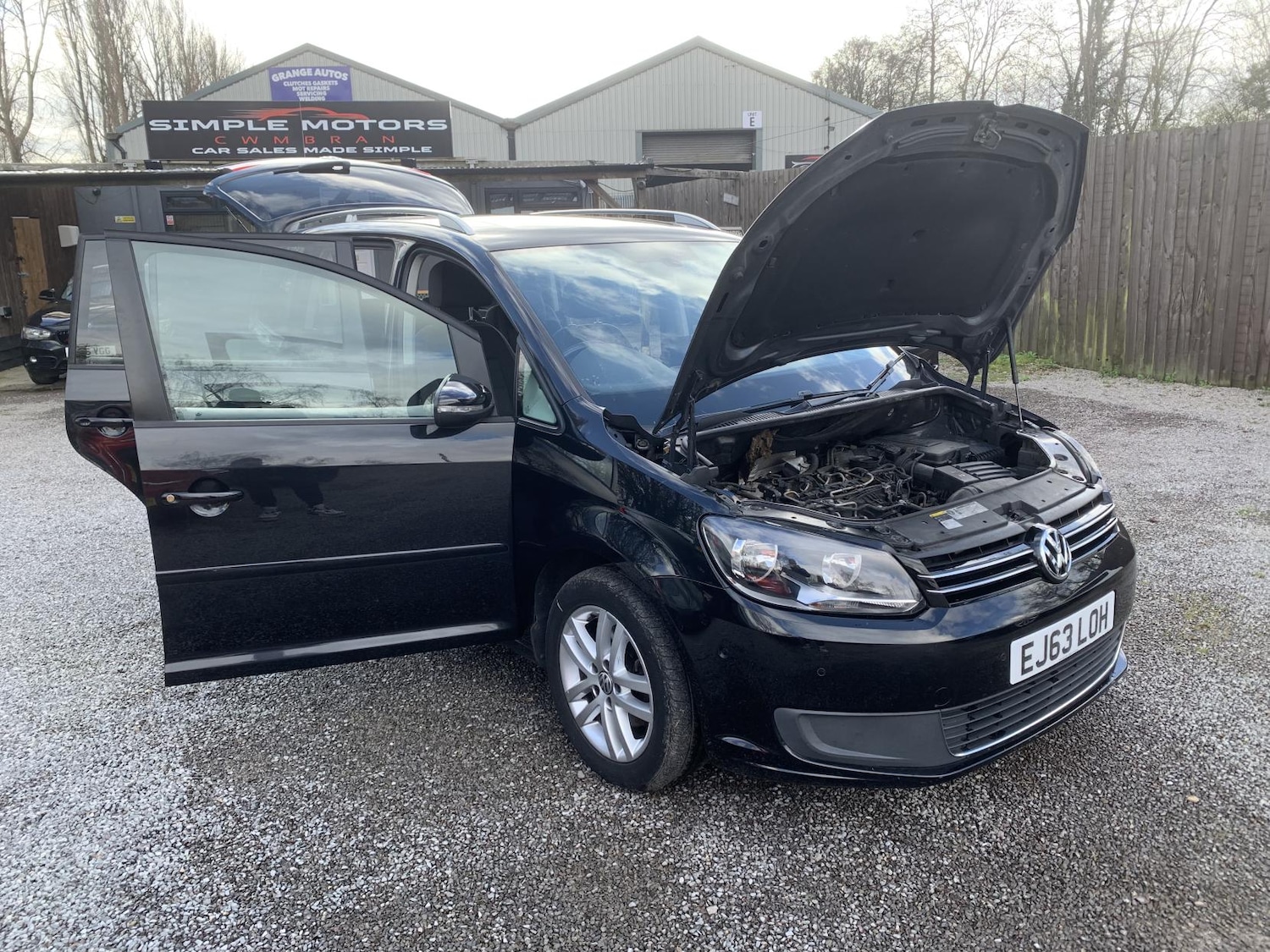 Used Volkswagen Touran 2014 for sale - 77822699: Photo 48