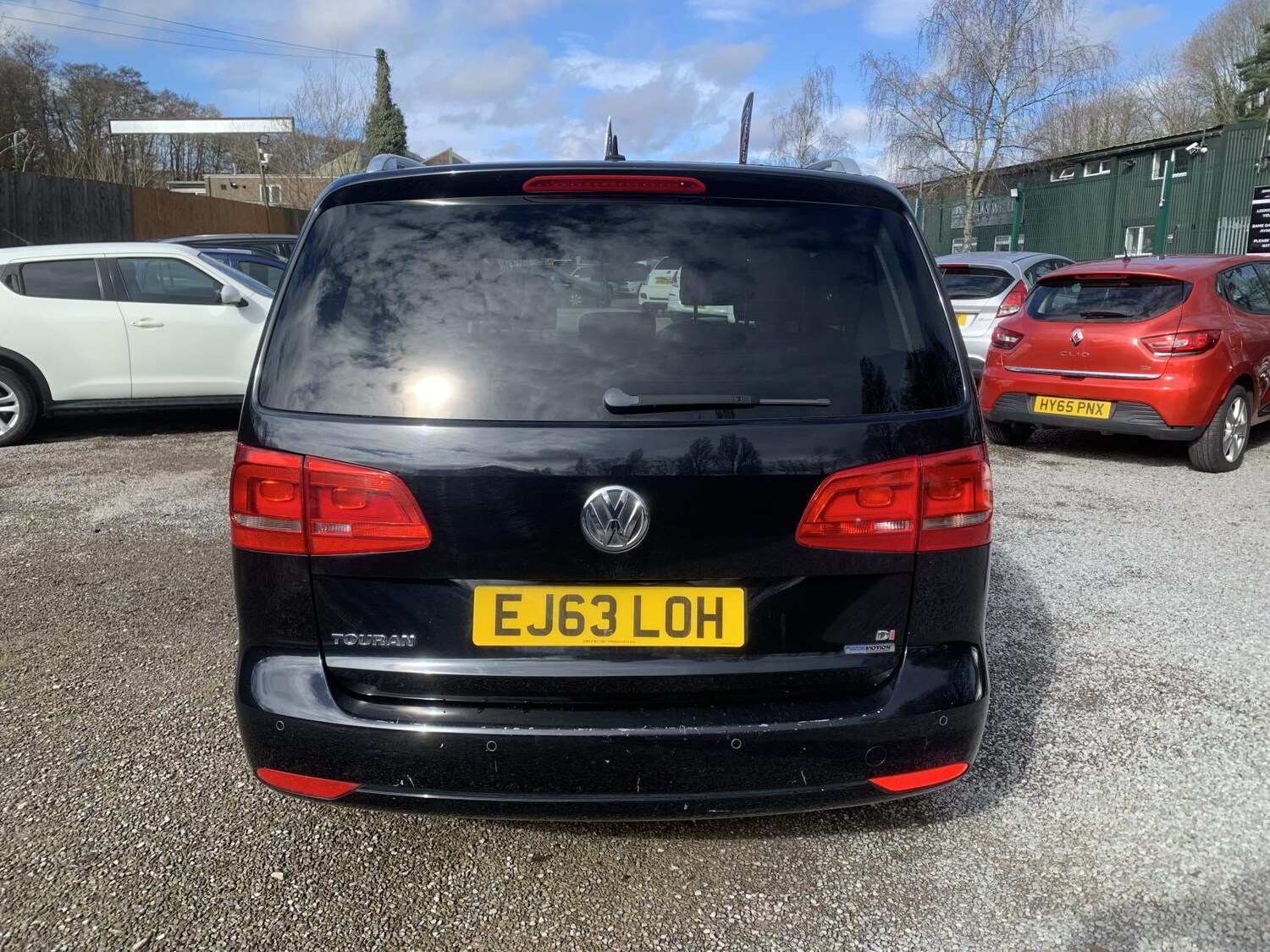 Used Volkswagen Touran 2014 for sale - 77822699: Photo 6
