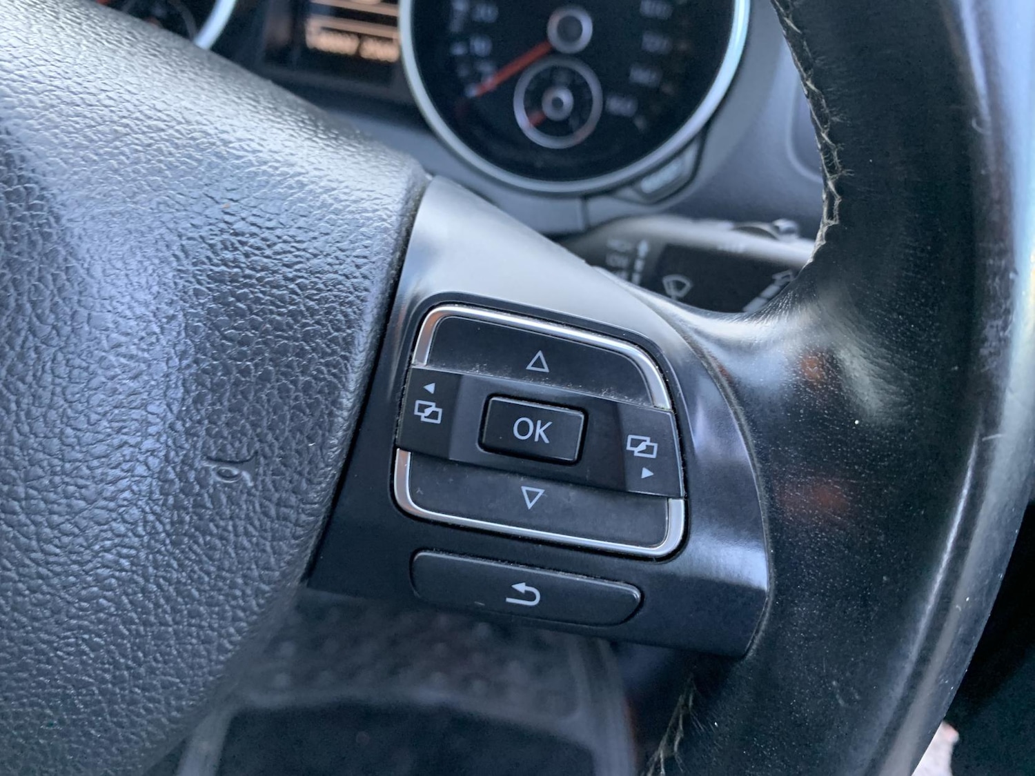 Used Volkswagen Golf 2012 for sale - 77630944: Photo 14