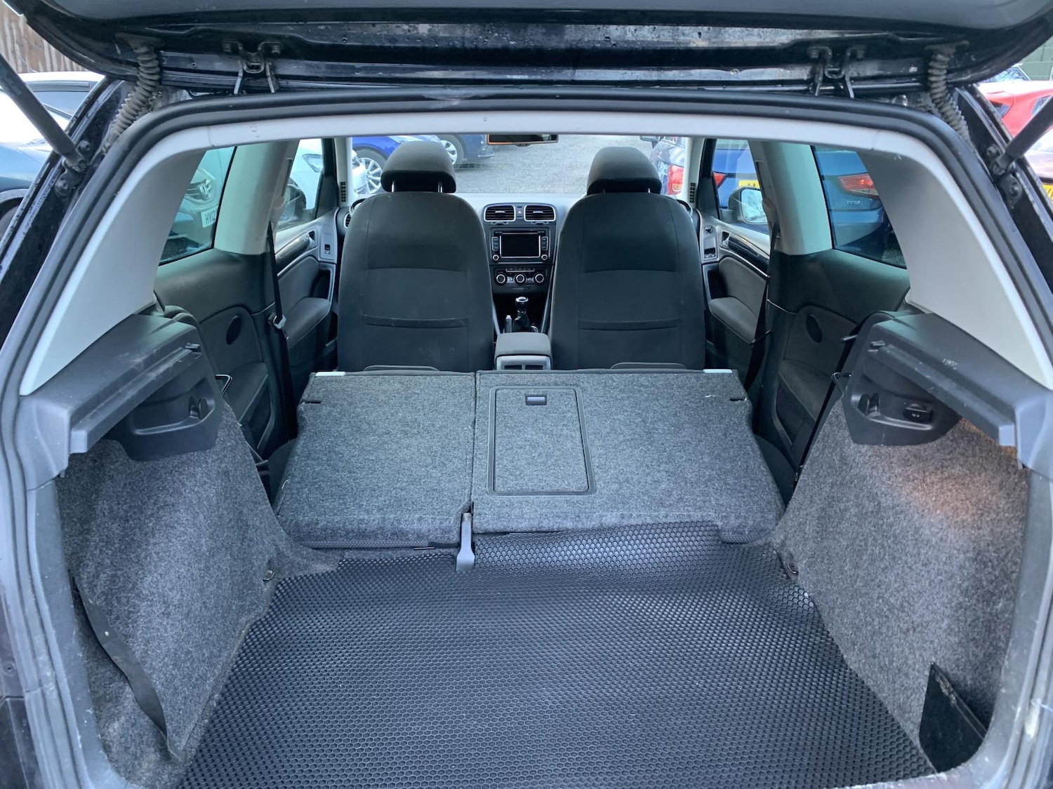 Used Volkswagen Golf 2012 for sale - 77630944: Photo 23