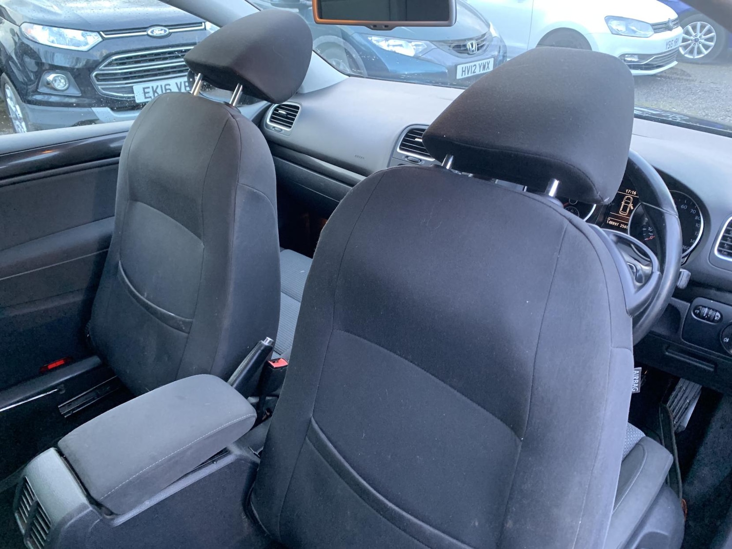 Used Volkswagen Golf 2012 for sale - 77630944: Photo 25