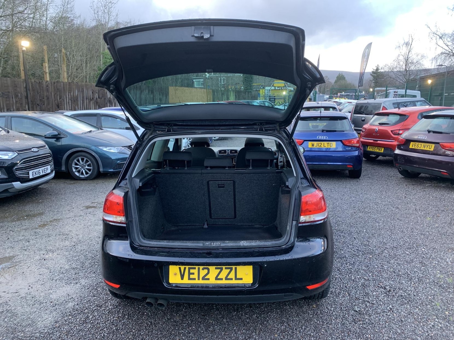 Used Volkswagen Golf 2012 for sale - 77630944: Photo 28