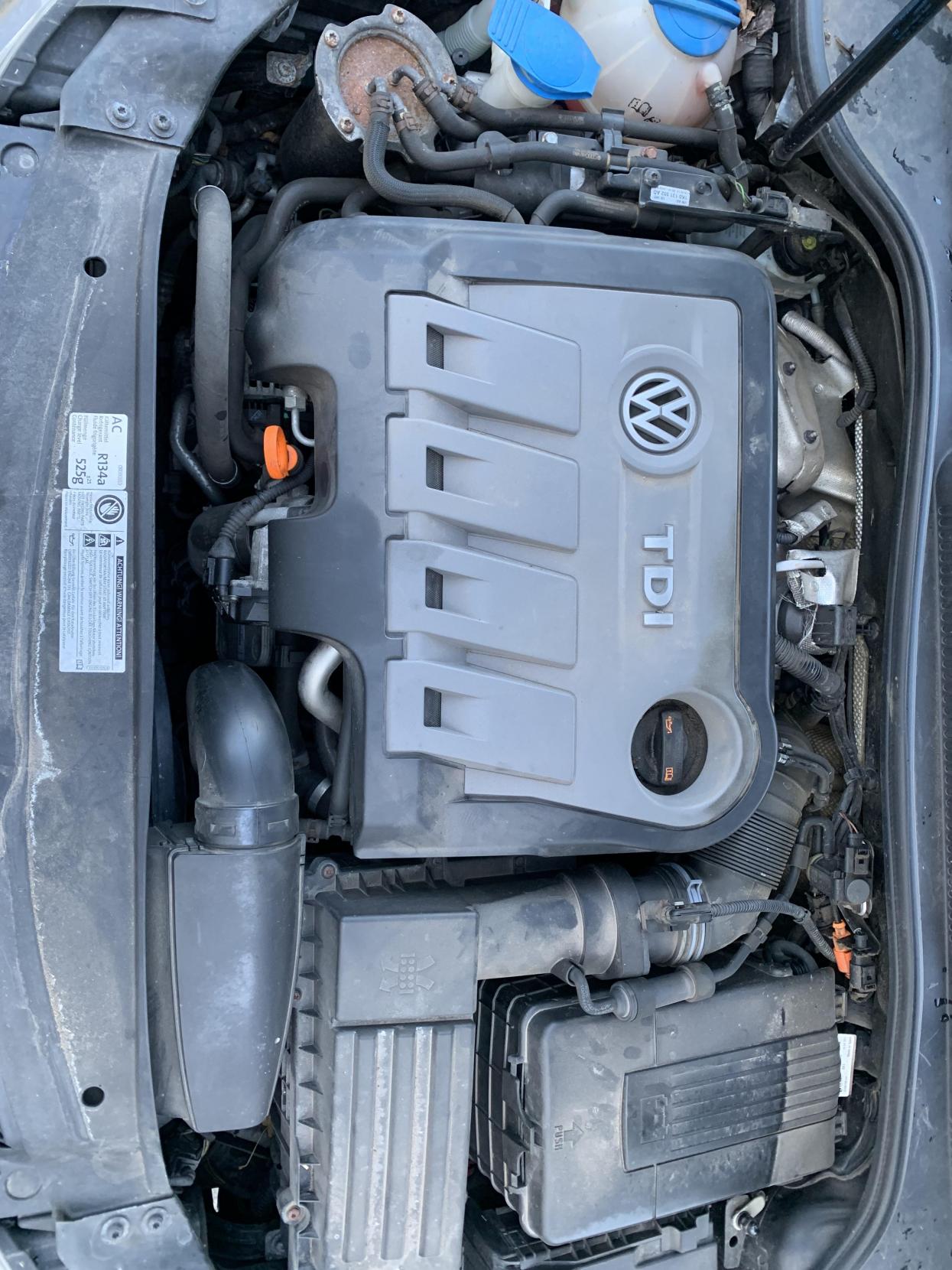 Used Volkswagen Golf 2012 for sale - 77630944: Photo 43