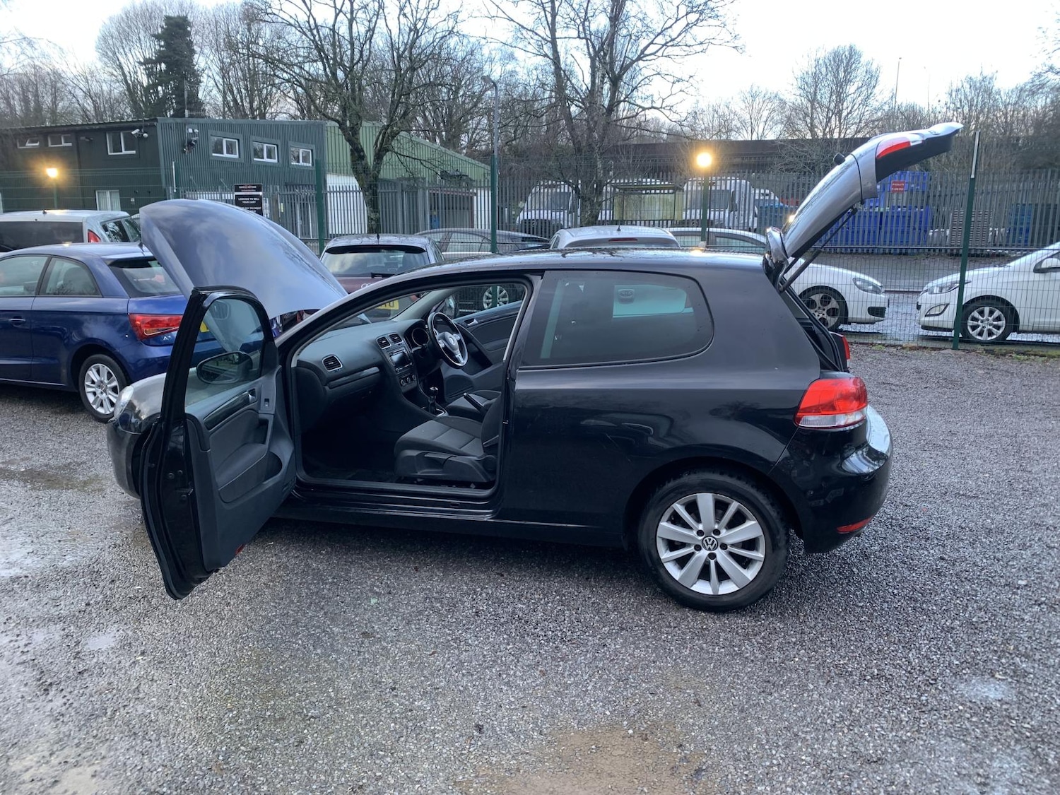 Used Volkswagen Golf 2012 for sale - 77630944: Photo 47