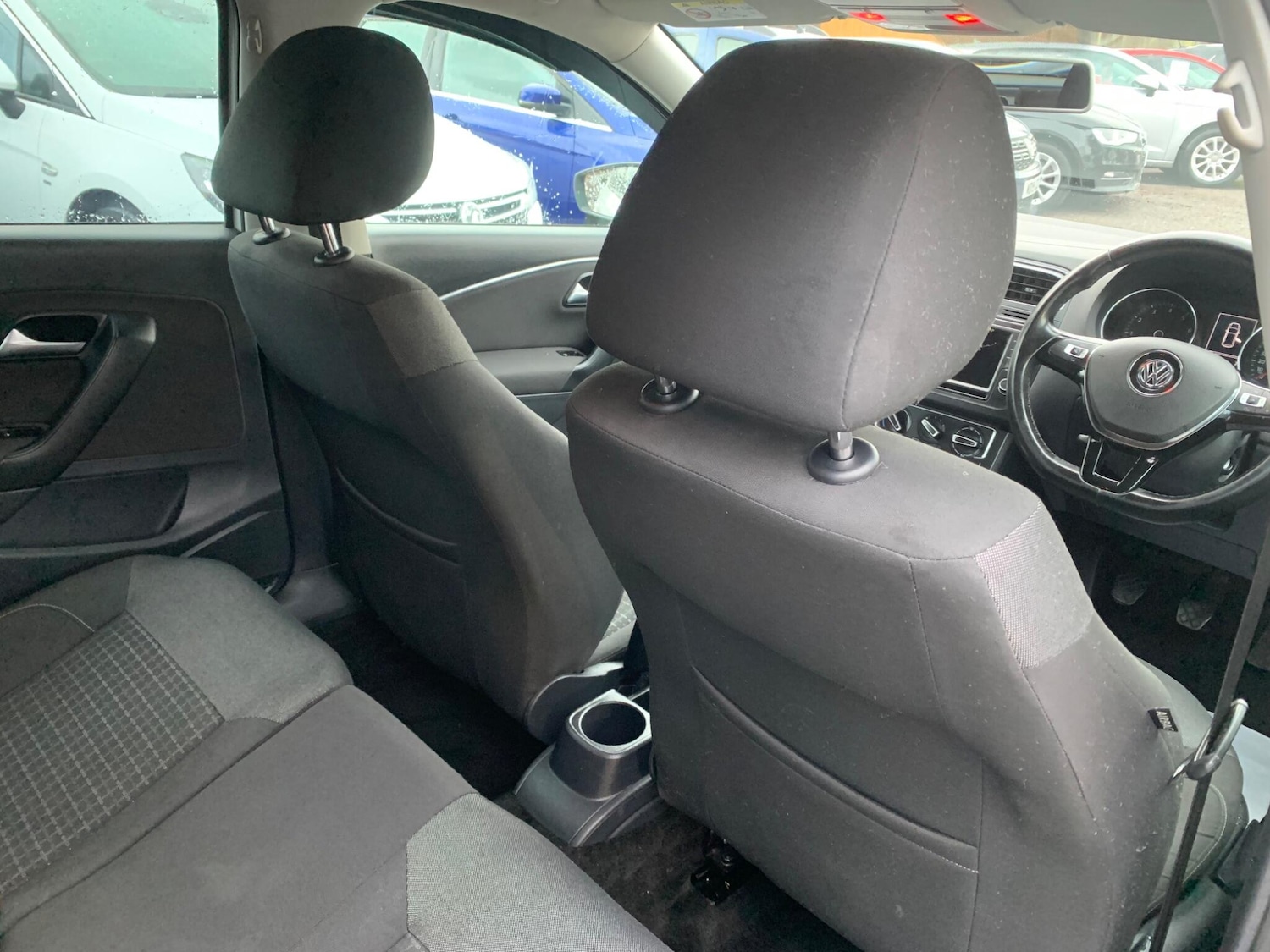 Used Volkswagen Polo 2015 for sale - 77478757: Photo 23