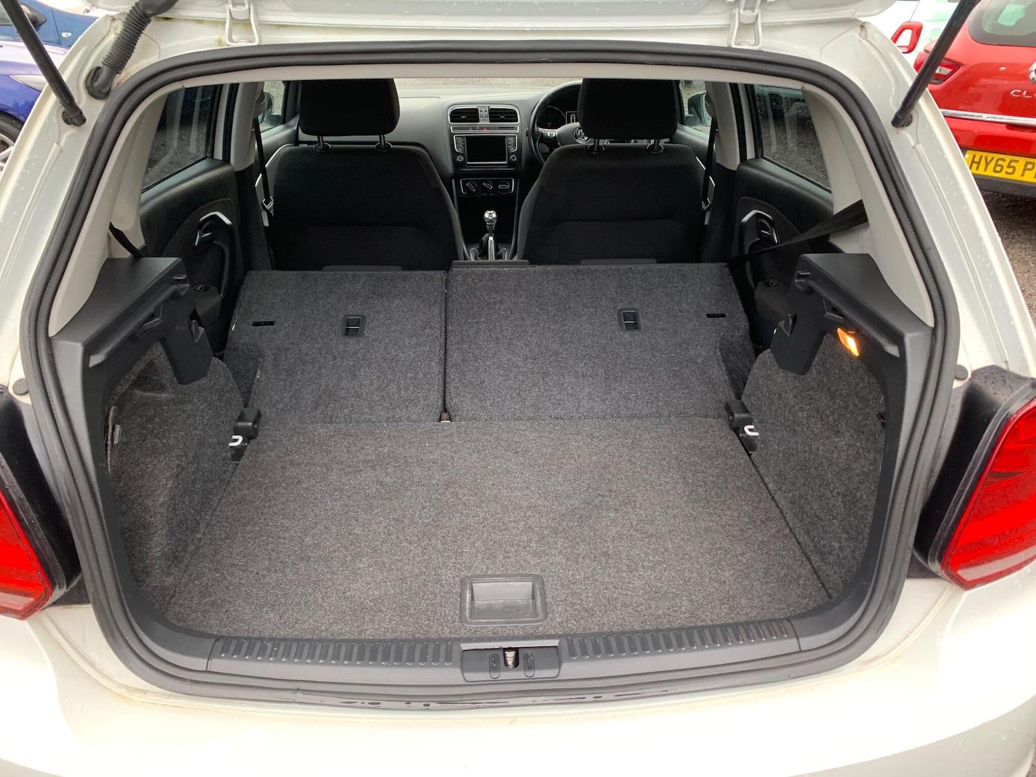 Used Volkswagen Polo 2015 for sale - 77478757: Photo 25