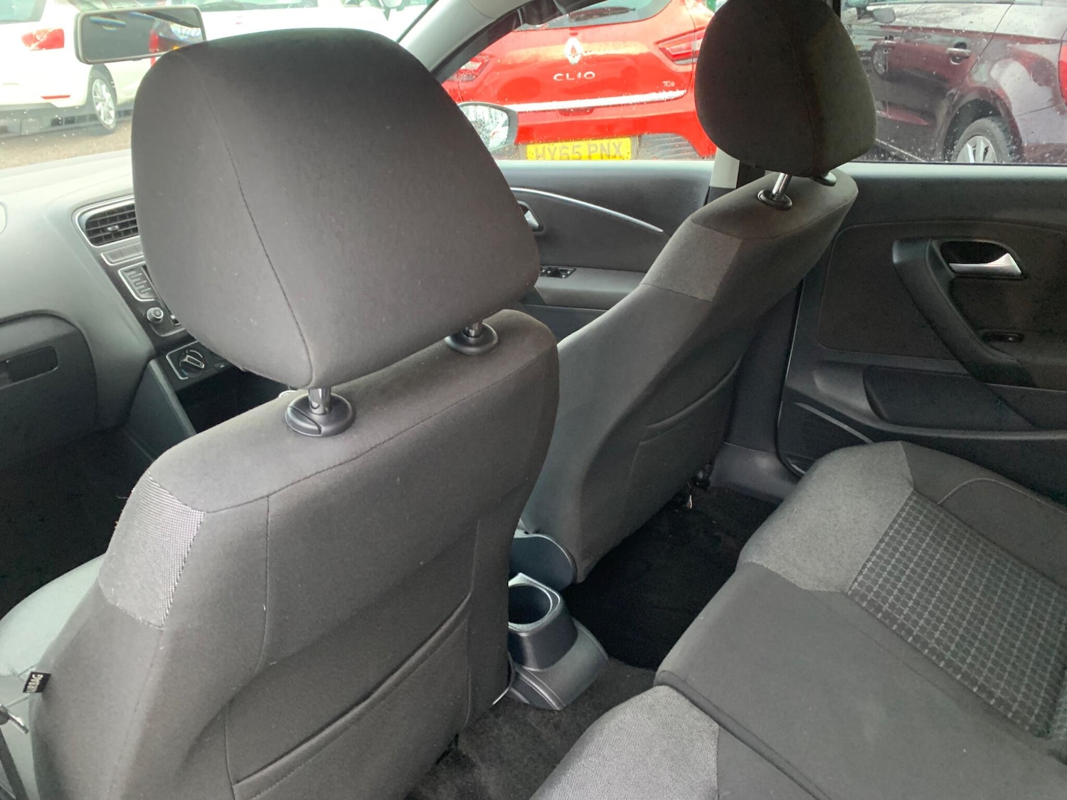 Used Volkswagen Polo 2015 for sale - 77478757: Photo 32