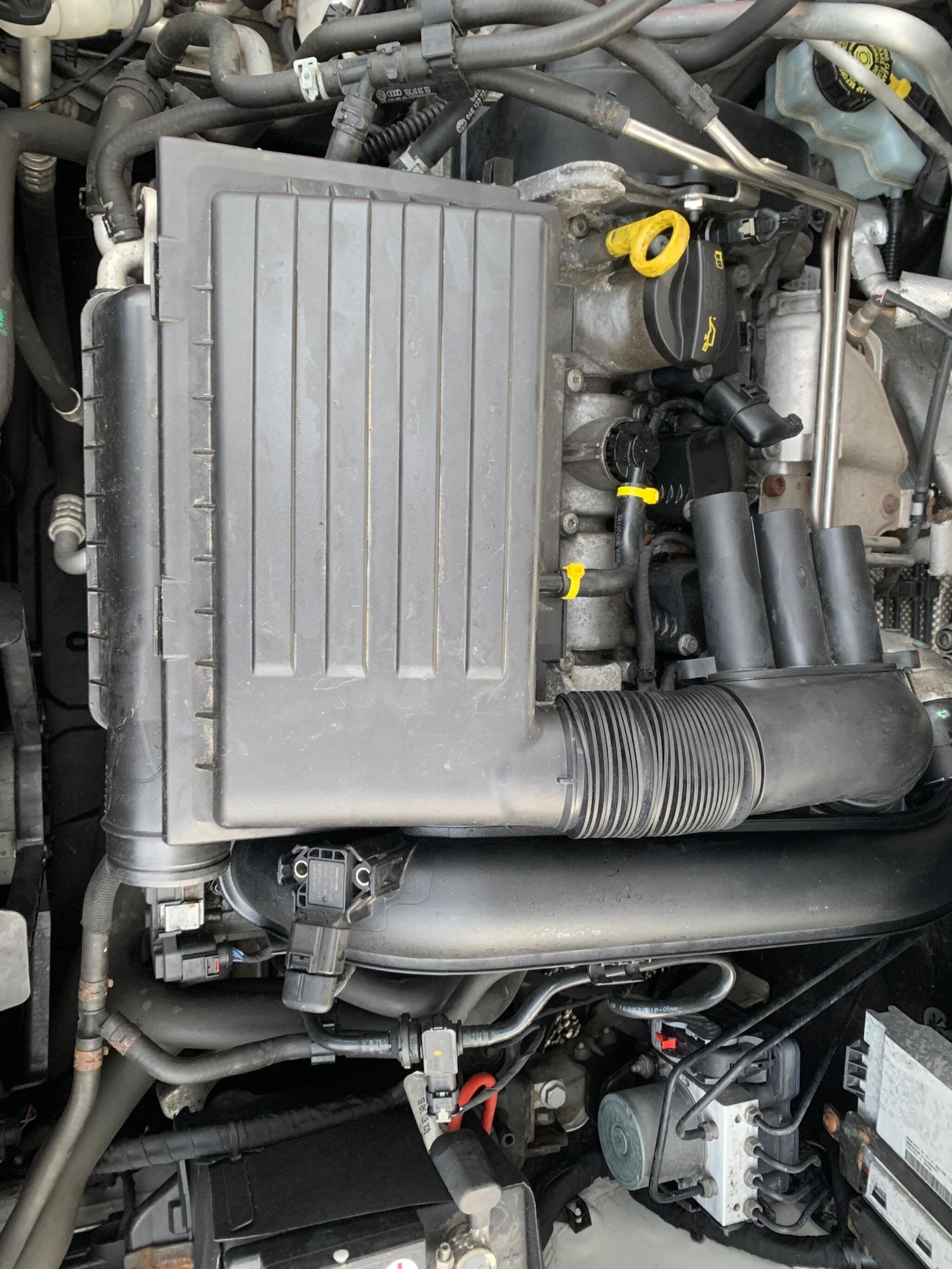 Used Volkswagen Polo 2015 for sale - 77478757: Photo 48