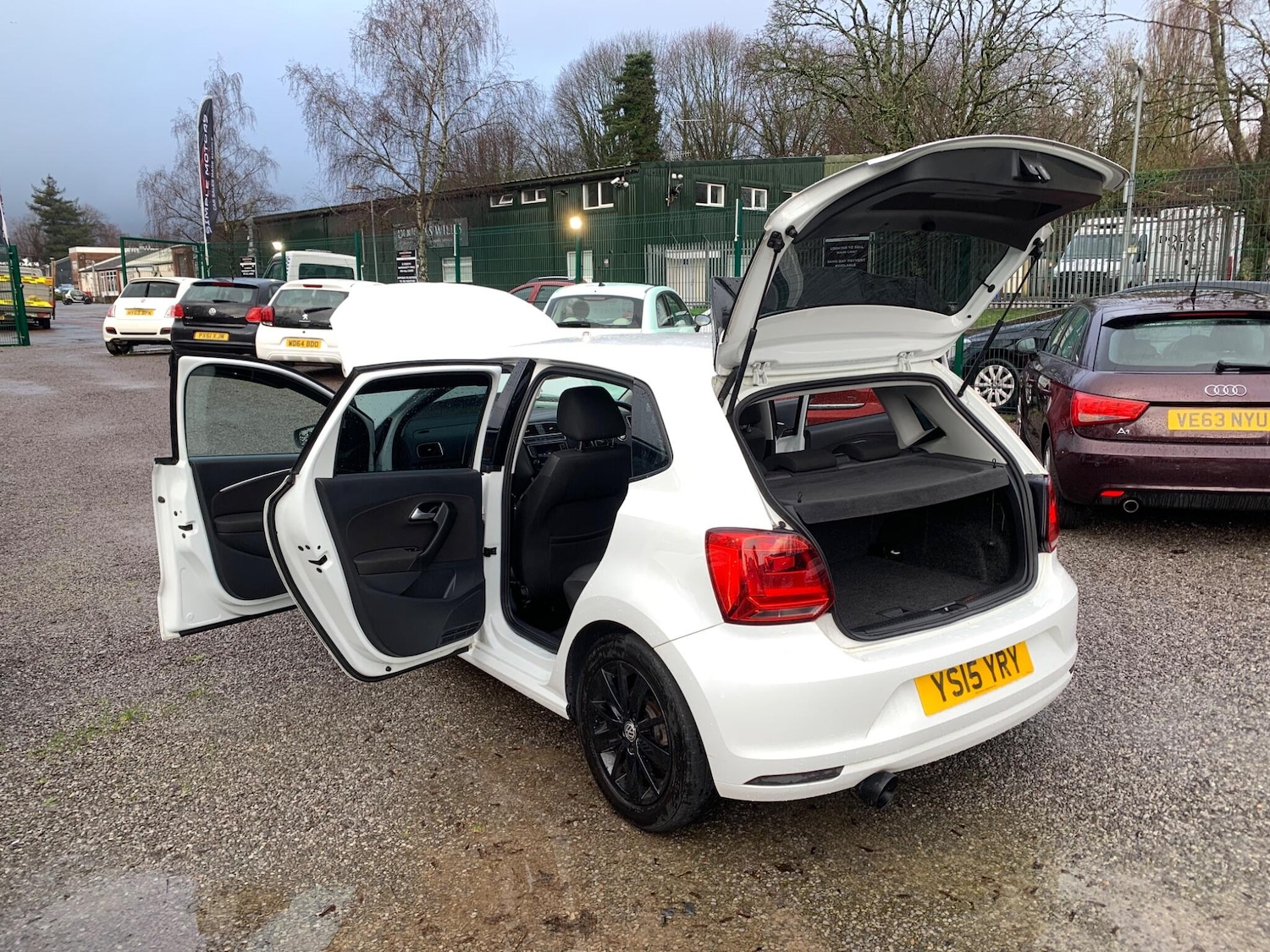 Used Volkswagen Polo 2015 for sale - 77478757: Photo 52