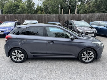 Used Hyundai i20 2016 for sale - 79600810: Photo