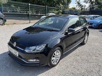 Used Volkswagen Polo 2015 for sale - 79538100: Photo