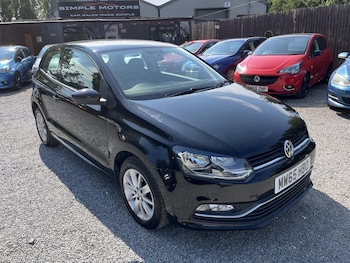 Used Volkswagen Polo 2015 for sale - 79538100: Photo