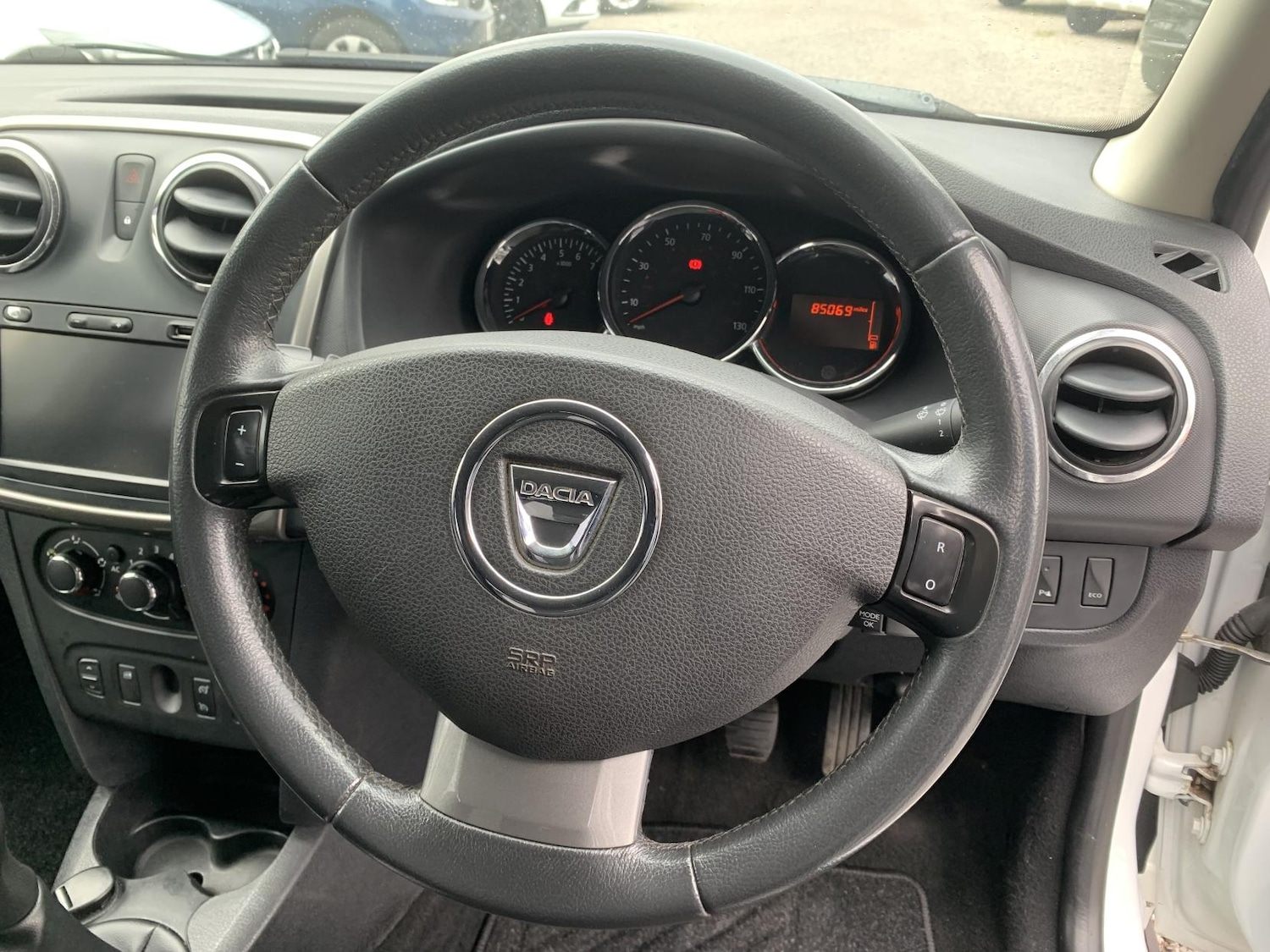 Used Dacia Sandero Stepway 2013 for sale - 77679066: Photo 10