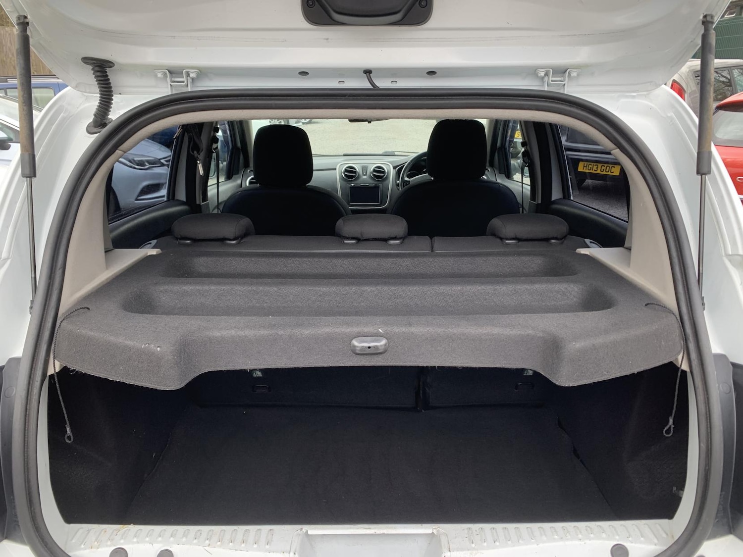 Used Dacia Sandero Stepway 2013 for sale - 77679066: Photo 30