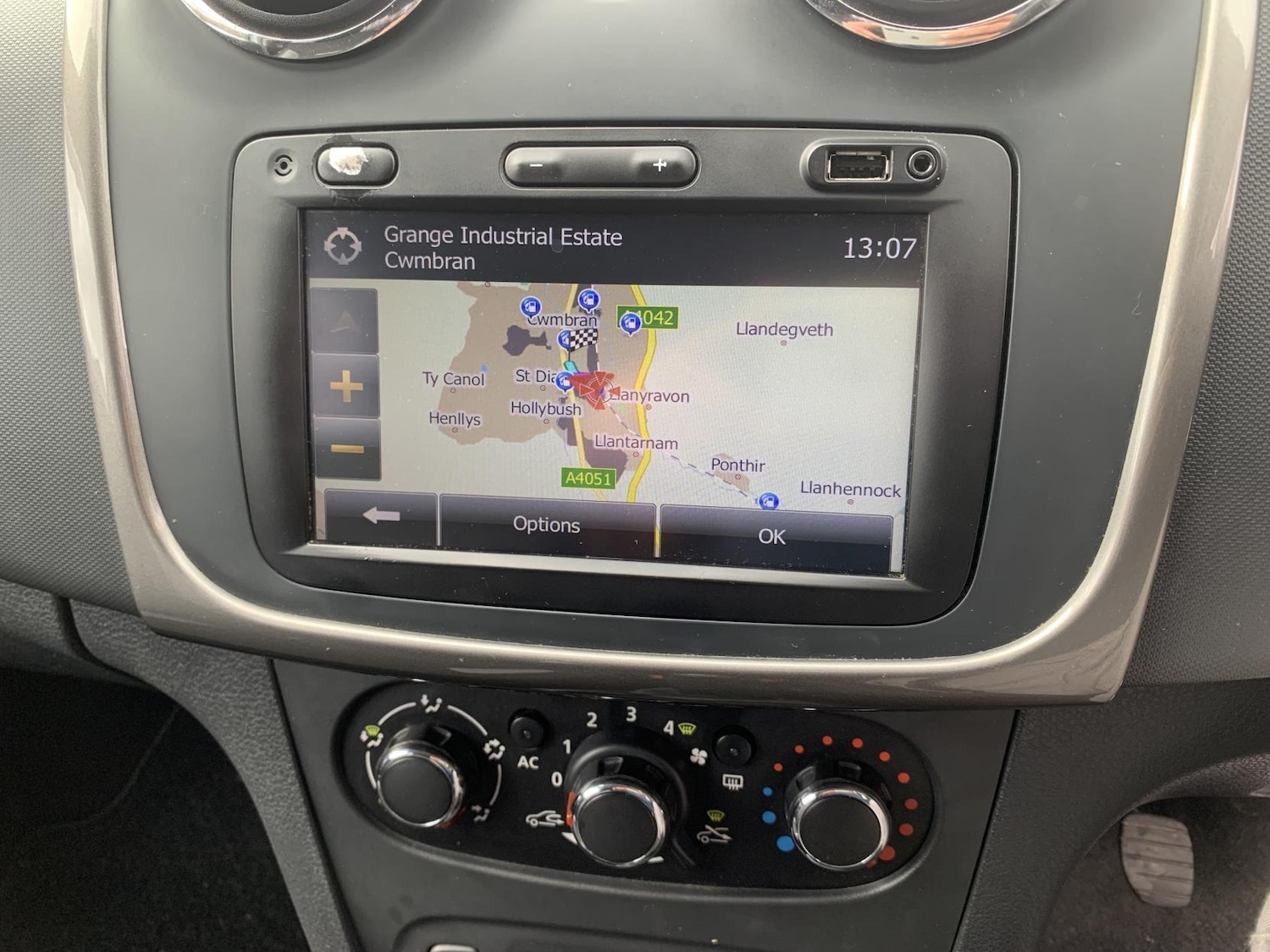 Used Dacia Sandero Stepway 2013 for sale - 77679066: Photo 45